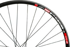 Mountain XT Disc Center Lock 26" Laufrad -Shimano || dt-swiss || Schwalbe Verkäufe 152420