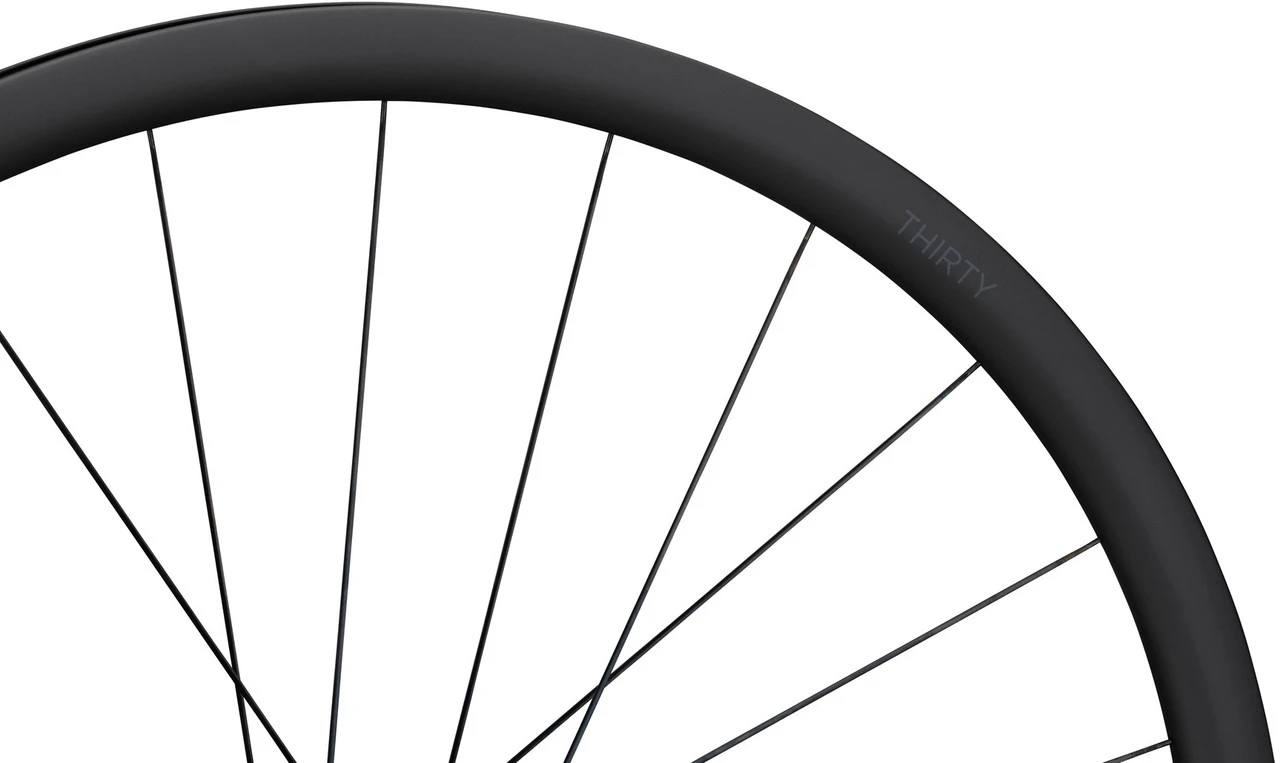 Thirty All-Road Disc Center Lock Carbon 28" Laufradsatz 8 Thirty All-Road Disc Center Lock Carbon 28" Laufradsatz – Bild 6