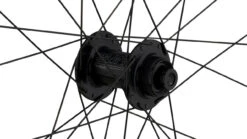 Tune Crosser Endurance Disc Center Lock Carbon 28" Laufradsatz -Shimano || dt-swiss || Schwalbe Verkäufe 318617