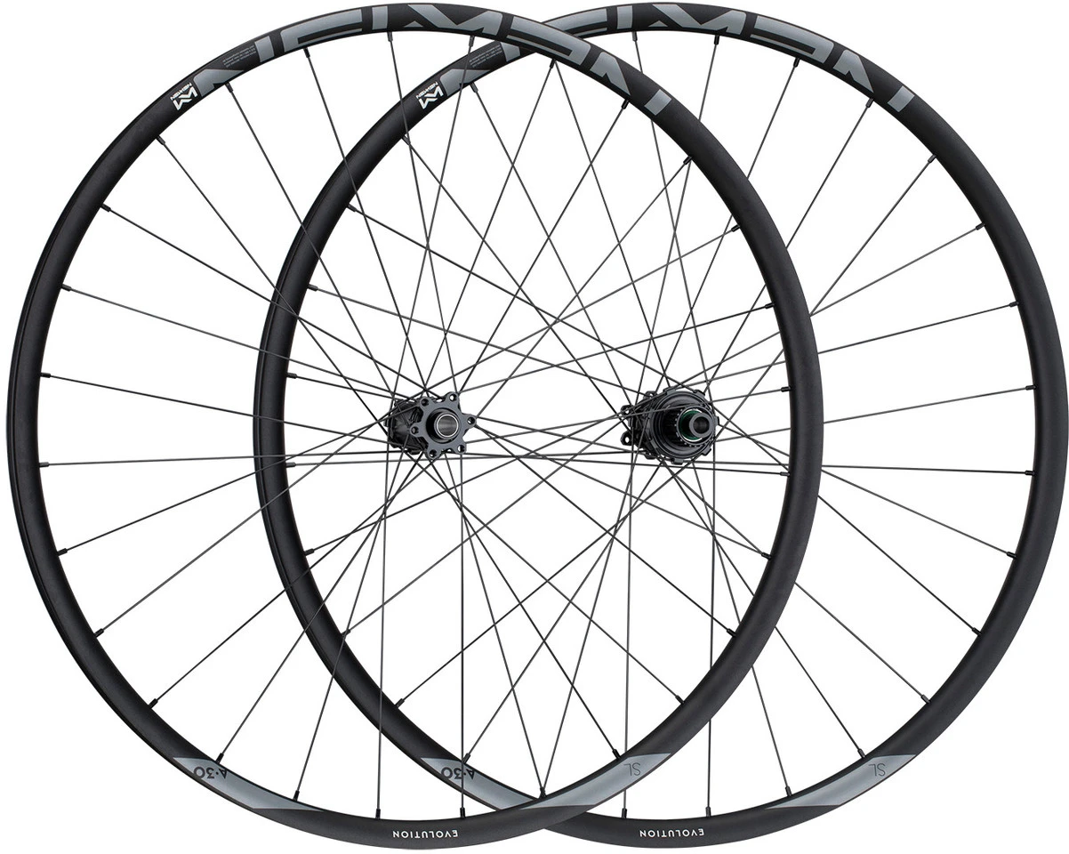 Newmen Evolution SL A.30 FADE Boost Disc 6-Loch 29" Laufradsatz 3 Newmen Evolution SL A.30 FADE Boost Disc 6-Loch 29" Laufradsatz