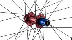 Tune Race 23 Boost Disc 6-Loch 29" Laufradsatz -Shimano || dt-swiss || Schwalbe Verkäufe 342177