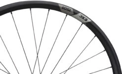 Dt-swiss EXC 1501 SPLINE 30 Carbon Boost Disc Center Lock 29" Laufradsatz 14 Dt-swiss EXC 1501 SPLINE 30 Carbon Boost Disc Center Lock 29" Laufradsatz -Shimano || dt-swiss || Schwalbe Verkäufe 346351