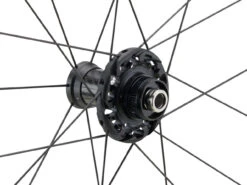 Fulcrum Speed 40T Disc Center Lock Tubular Carbon 28" Laufradsatz 11 Fulcrum Speed 40T Disc Center Lock Tubular Carbon 28" Laufradsatz -Shimano || dt-swiss || Schwalbe Verkäufe 393802