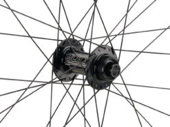 Tune Race 30K4 Endurance Boost Disc Center Lock 29" Laufradsatz 11 Tune Race 30K4 Endurance Boost Disc Center Lock 29" Laufradsatz -Shimano || dt-swiss || Schwalbe Verkäufe 429990