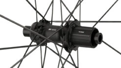 Dt-swiss P 1800 SPLINE 32 Disc Center Lock 28" Laufradsatz -Shimano || dt-swiss || Schwalbe Verkäufe 437076