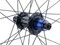 Tune TSR22 Felgenbremse 28" Laufradsatz 13 Tune TSR22 Felgenbremse 28" Laufradsatz -Shimano || dt-swiss || Schwalbe Verkäufe 444347