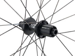 Dt-swiss ERC 1400 DICUT 35 Carbon Disc Center Lock 28" Laufradsatz -Shimano || dt-swiss || Schwalbe Verkäufe 448129