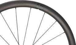 Newmen Advanced SL R.38 Streem Disc Center Lock Carbon 28" Laufradsatz 14 Newmen Advanced SL R.38 Streem Disc Center Lock Carbon 28" Laufradsatz -Shimano || dt-swiss || Schwalbe Verkäufe 453426