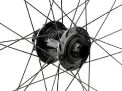 E-thirteen LG1 Plus Downhill Boost 27,5" Laufradsatz 15 E-thirteen LG1 Plus Downhill Boost 27,5" Laufradsatz -Shimano || dt-swiss || Schwalbe Verkäufe 468675