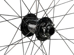 E-thirteen LG1 Plus Downhill Boost 29" Laufradsatz 14 E-thirteen LG1 Plus Downhill Boost 29" Laufradsatz -Shimano || dt-swiss || Schwalbe Verkäufe 468684