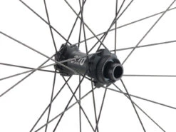 Dt-swiss M 1900 SPLINE 30 Disc Center Lock 27,5" Laufradsatz 11 Dt-swiss M 1900 SPLINE 30 Disc Center Lock 27,5" Laufradsatz -Shimano || dt-swiss || Schwalbe Verkäufe 470771