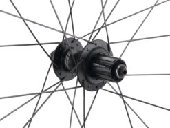 ZIPP 303 Firecrest® Carbon Tubeless Laufradsatz -Shimano || dt-swiss || Schwalbe Verkäufe 475448